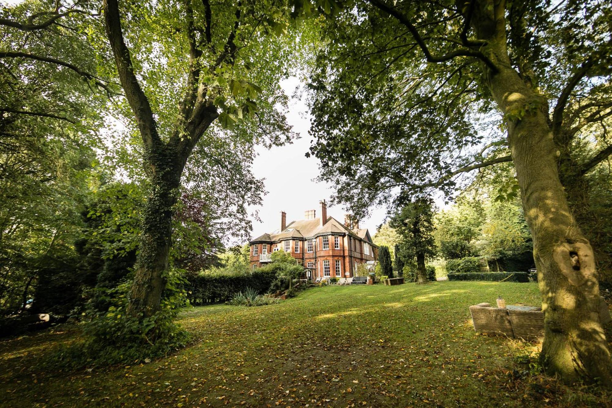 Hillthorpe Manor By Maison Parfaite - Large Country House With Hot Tub Pontefract Exterior photo